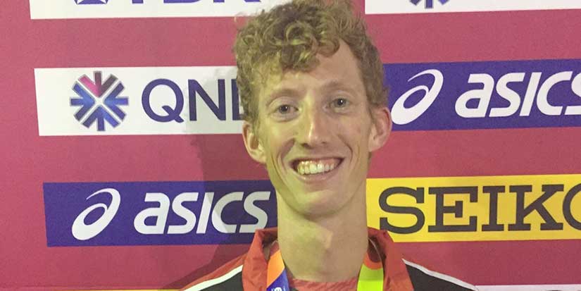 Race walker Dunfee reaches podium at worlds