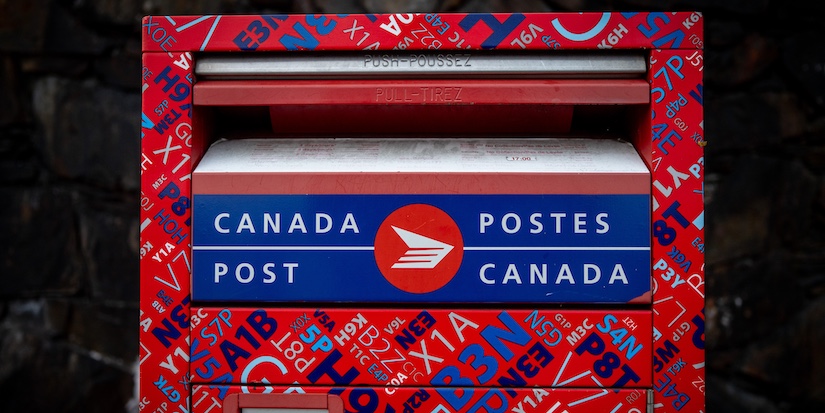 Ottawa gives Canada Post a $1.01-billion loan amid ongoing financial struggles